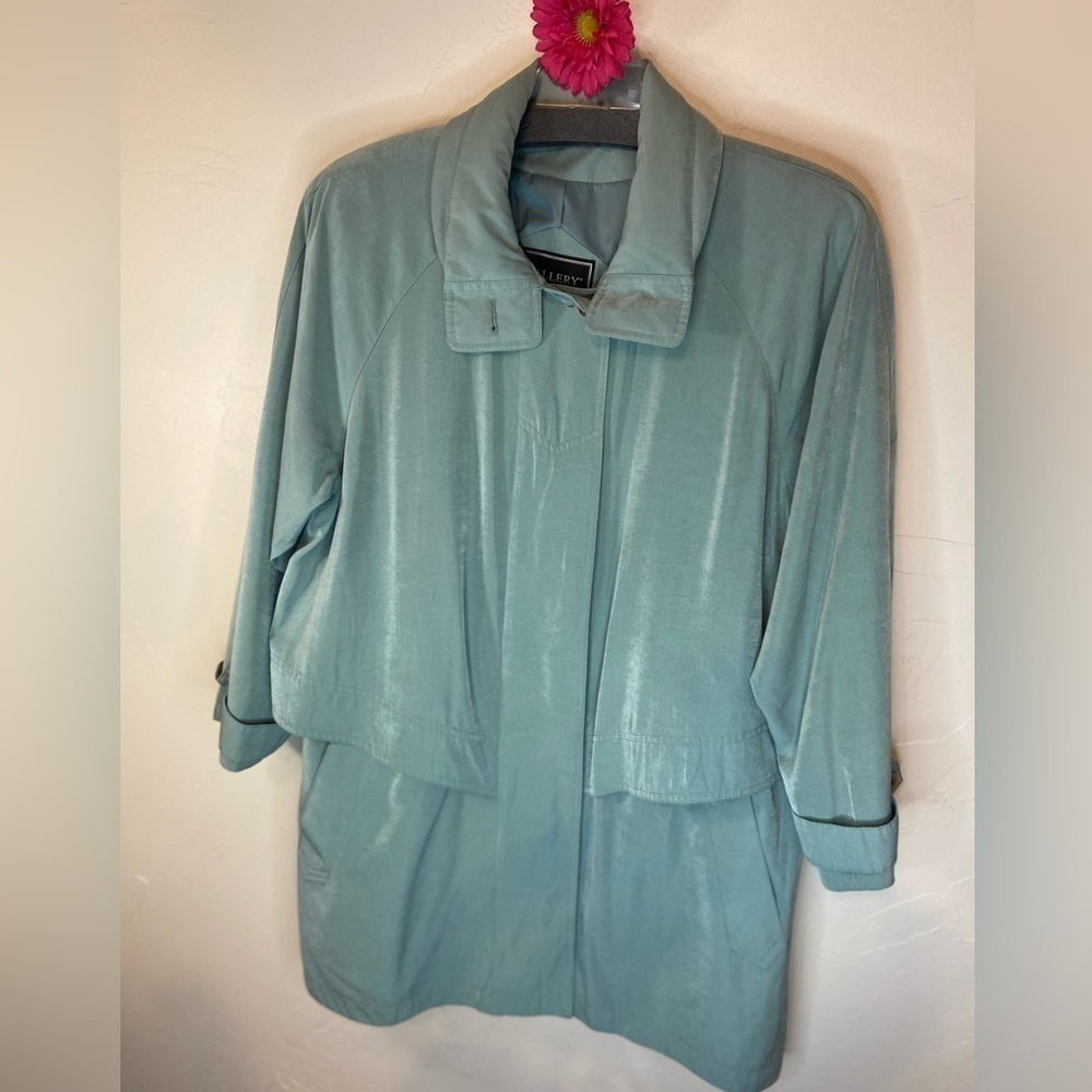 Gallery~Shiny Cyan-Colored Knee Length Trench Coat~Hidden Button Closure~Size L